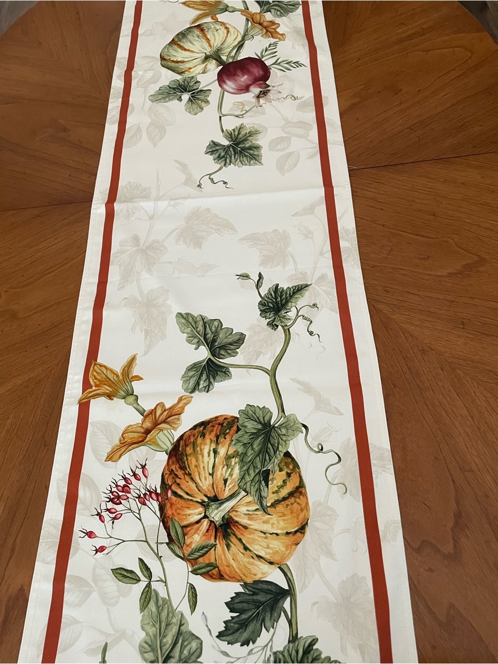 NWT Williams Sonoma Harvest Pumpkin Patch Table Runner 16" x 108" Fall Print - Picture 3 of 12